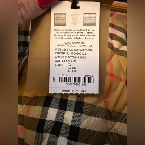 Burberry Winter Coat Black with pattern inside and belt size XL new with tags - Picture 11 of 15